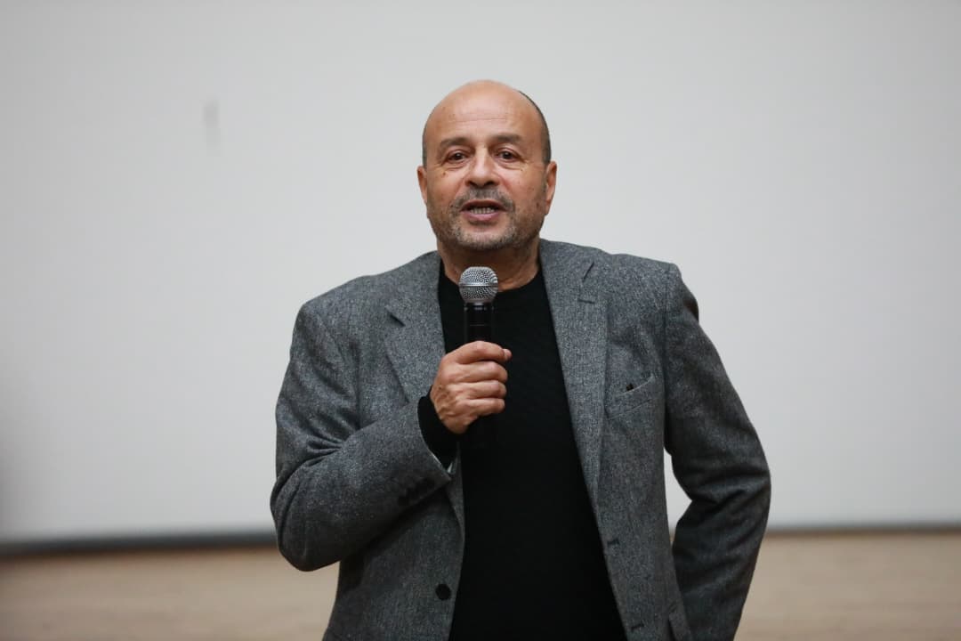 Entretien avec Lotfi Achour, réalisateur de « Les Enfants rouges »..« Je ne voulais pas offrir une seule image aux assassins »